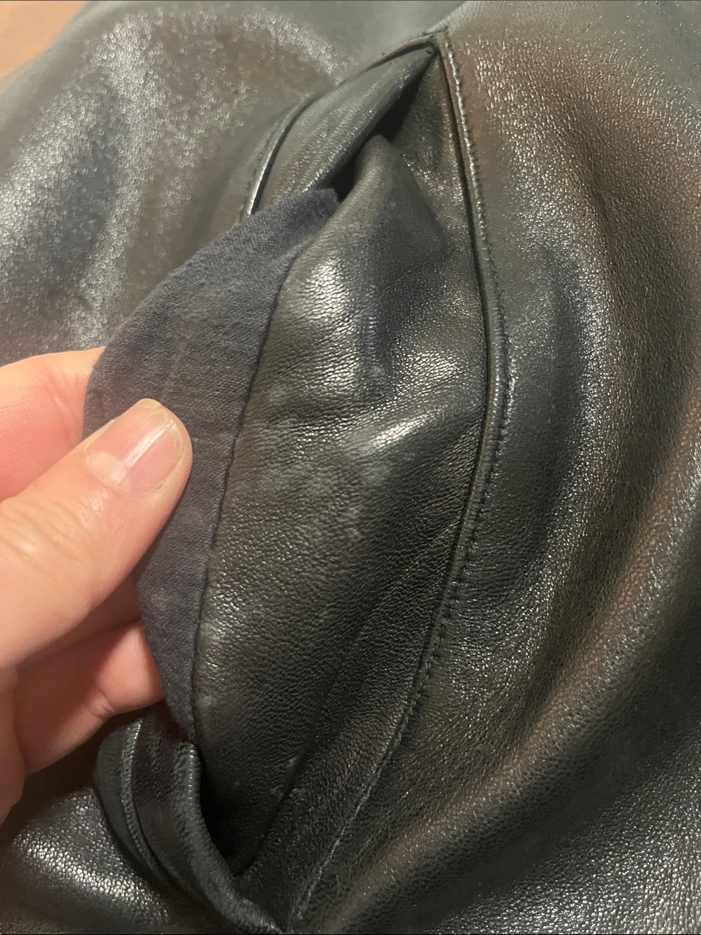 Dockers Black Lamb Leather Bomber Jacket, size L - Picture 13 of 13